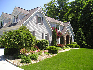 Landscapers and Lawncare Services in Iola, KS